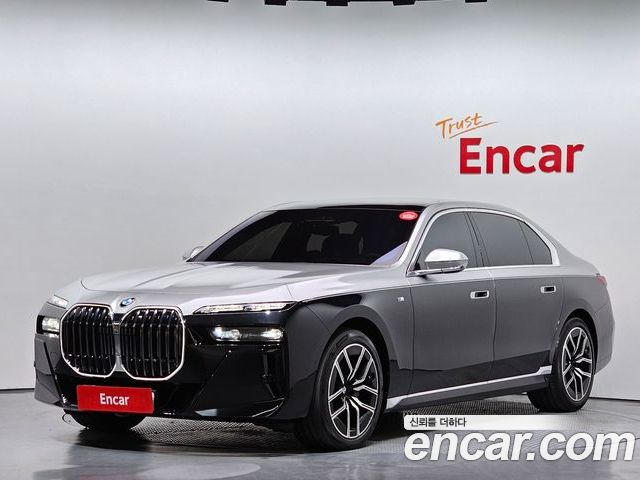 BMW 7-Series 2024
