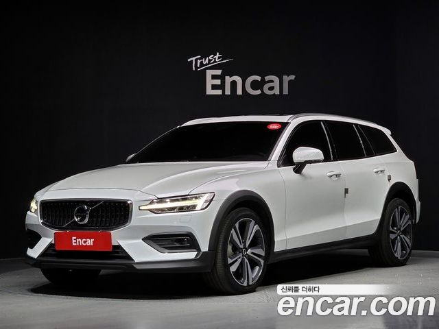 Volvo V60 2021