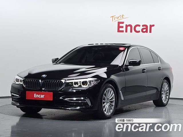 BMW 5-Series 2019