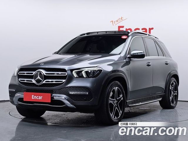 Mercedes-Benz GLE-Class 2021