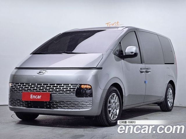 Hyundai Staria 2021