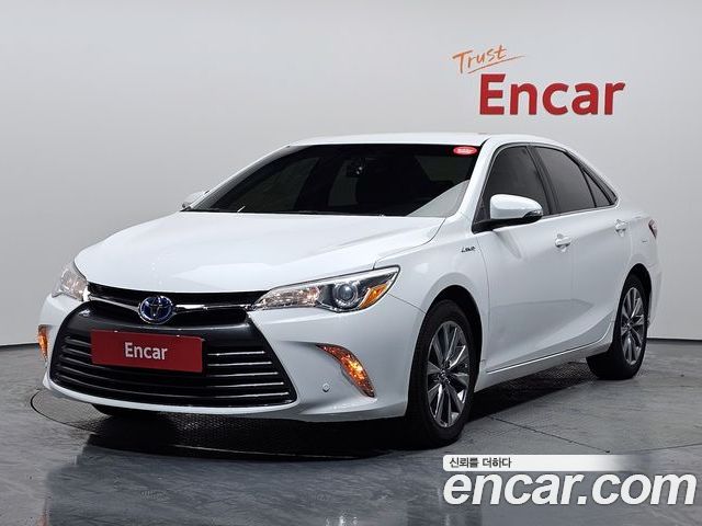 Toyota Camry 2016