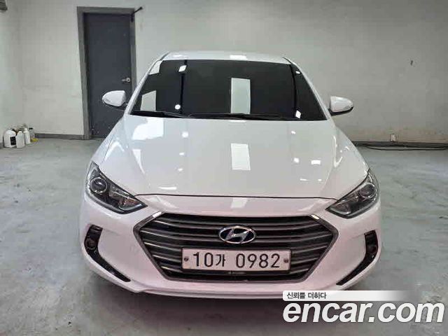 Hyundai AVANTE 2016