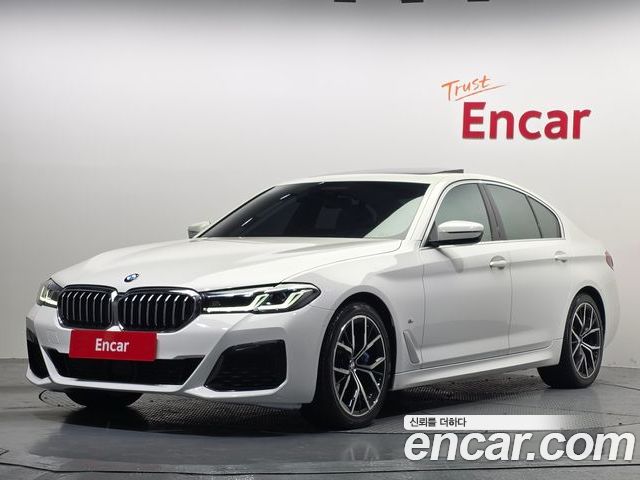 BMW 5-Series 2022