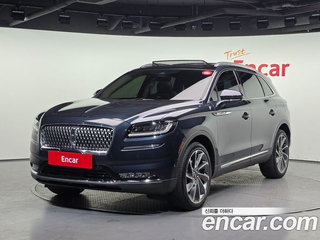 Lincoln Nautilus 2021
