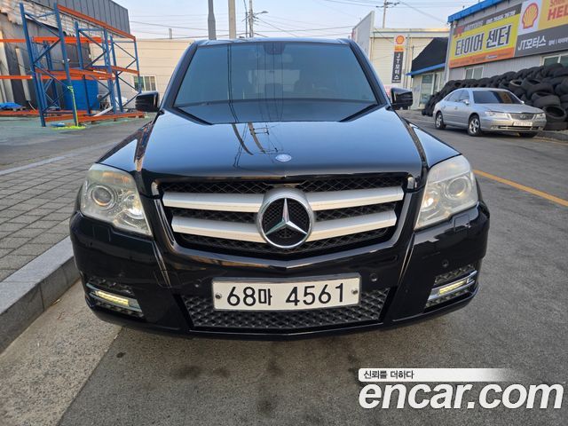 Mercedes-Benz GLK-Class 2011
