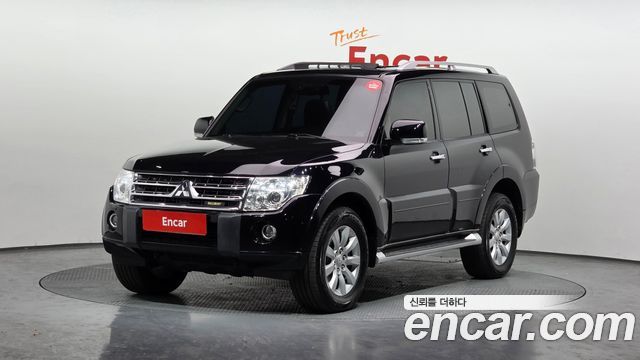 Mitsubishi Pajero 2009