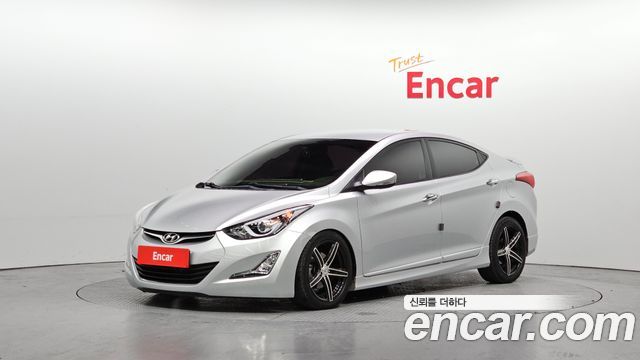 Hyundai AVANTE 2013