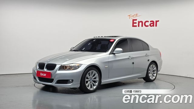 BMW 3-Series 2011