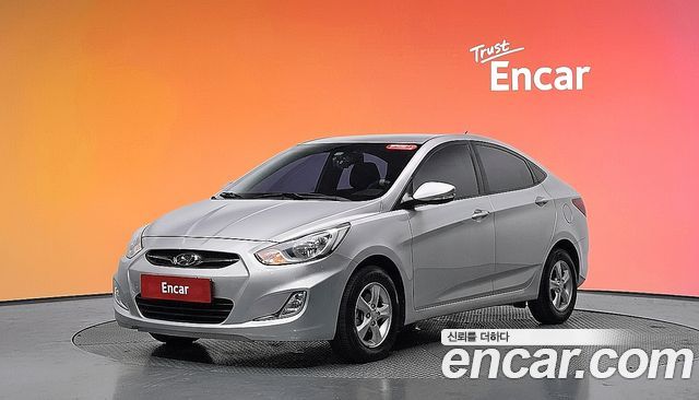 Hyundai Accent 2012