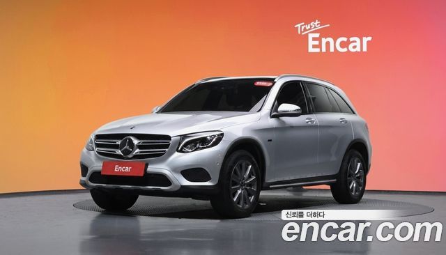 Mercedes-Benz GLC-Class 2019