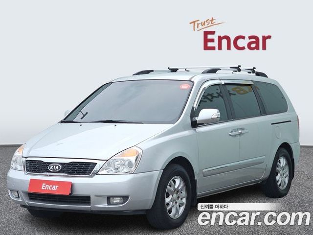Kia Canival 2012
