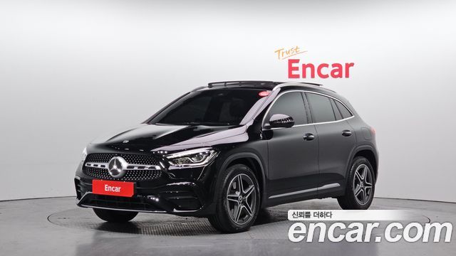 Mercedes-Benz GLA-Class 2020