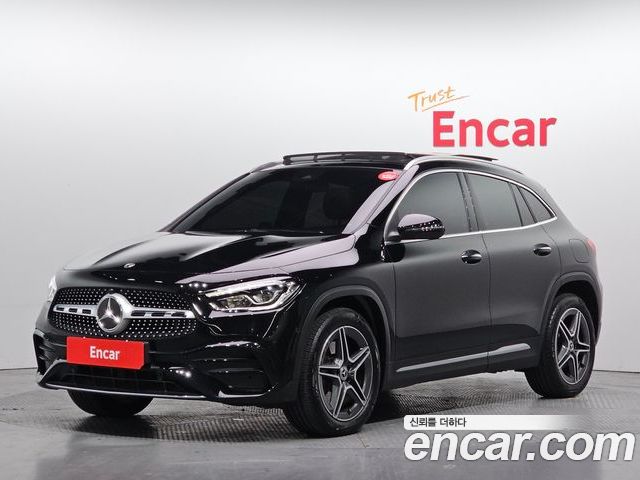 Mercedes-Benz GLA-Class 2020