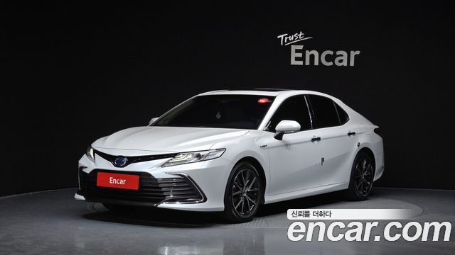 Toyota Camry 2023