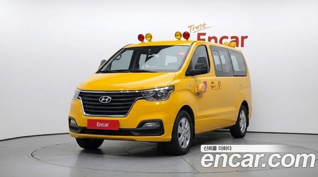 Hyundai Starex 2021