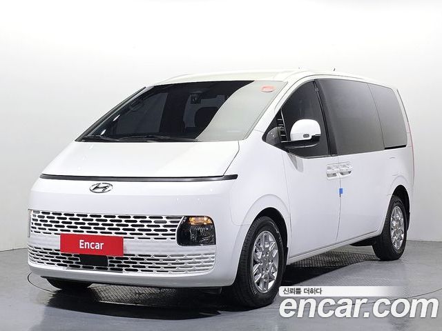 Hyundai Staria 2022