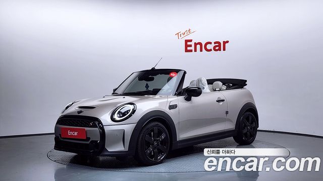 Mini Cooper Convertible 2022
