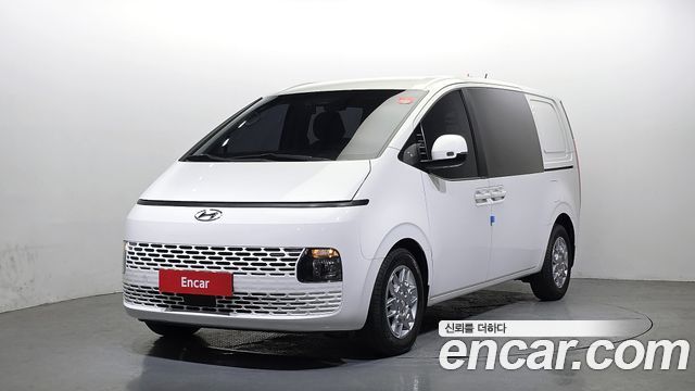 Hyundai Staria 2022