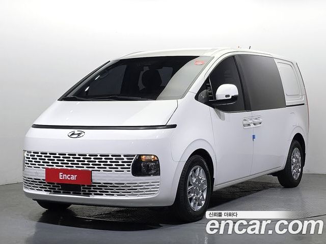 Hyundai Staria 2022