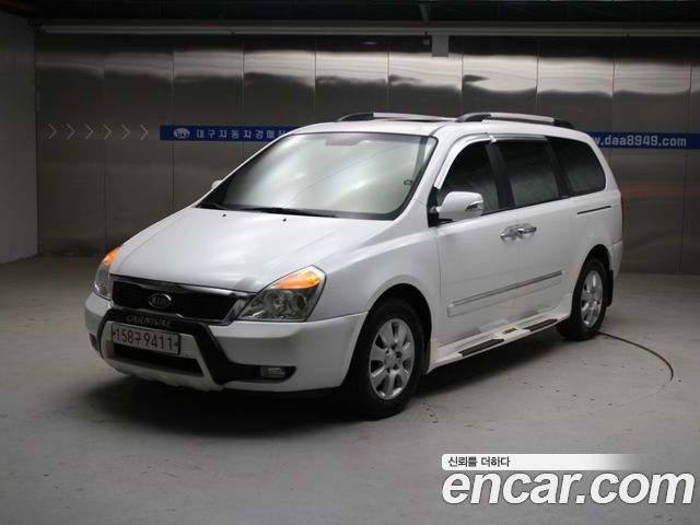 Kia Canival 2012