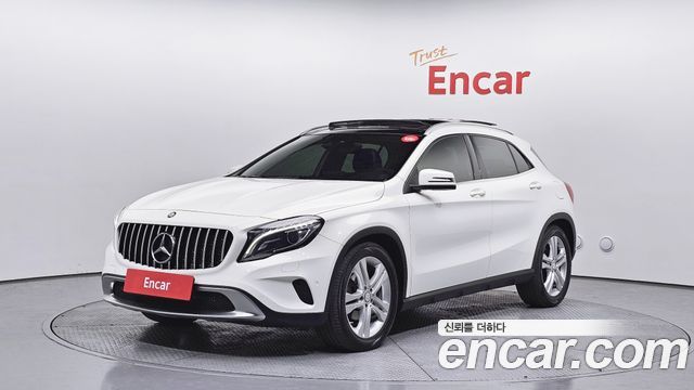 Mercedes-Benz GLA-Class 2016