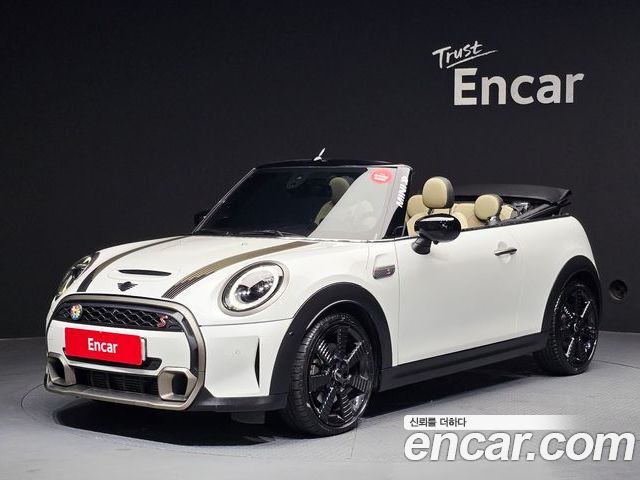Mini Cooper Convertible 2023