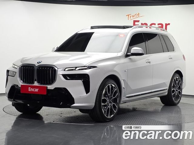 BMW X7 2024
