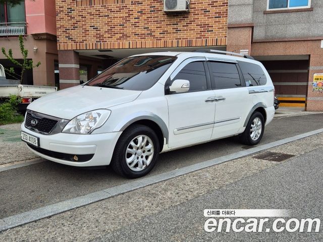 Kia Canival 2012