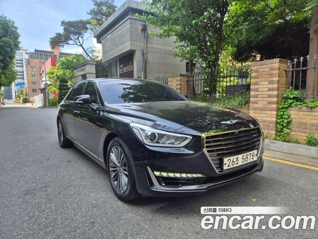Genesis EQ900 2018