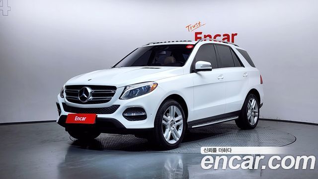 Mercedes-Benz GLE-Class 2018