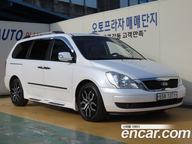 Kia Canival 2013