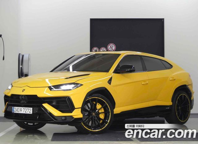 Lamborghini Urus 2024
