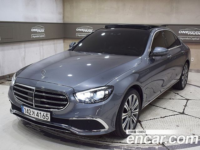 Mercedes-Benz E-Class 2021