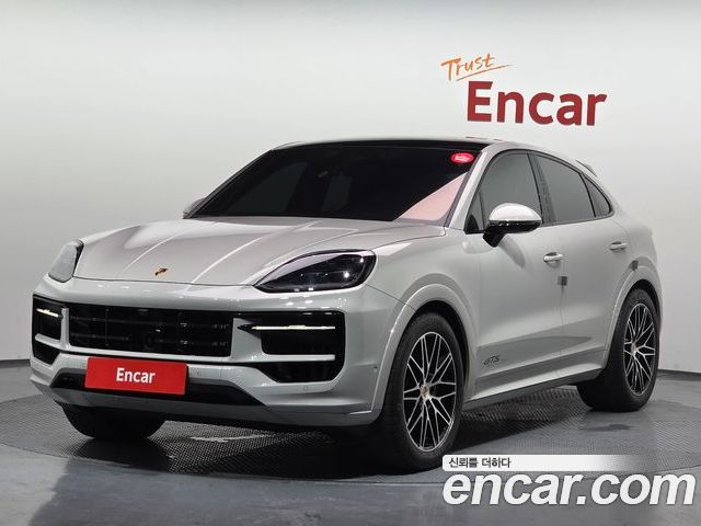 Porsche Cayenne 2025