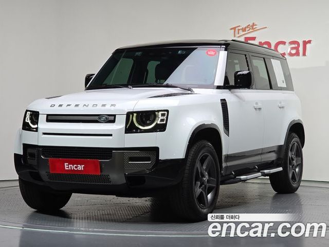 Land Rover Defender 2024