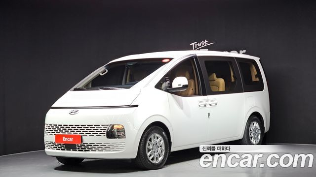 Hyundai Staria 2023