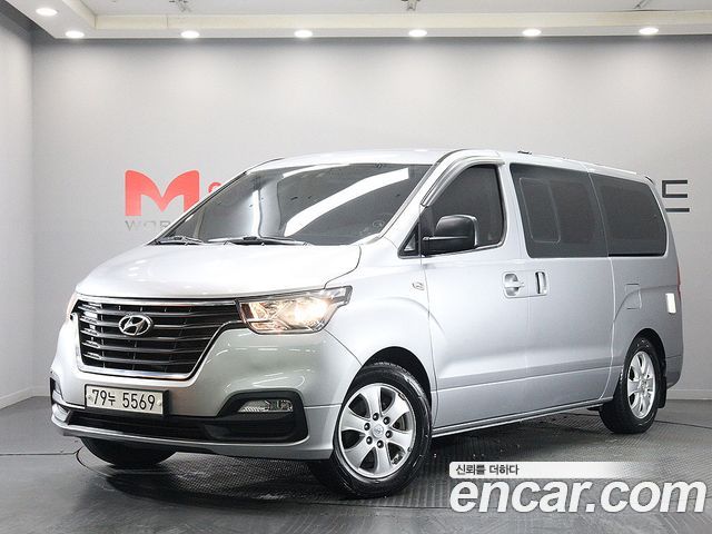 Hyundai Starex 2018