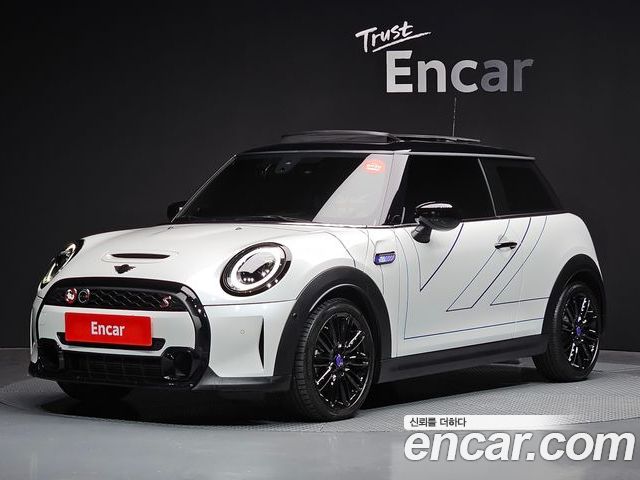 Mini Cooper 2024