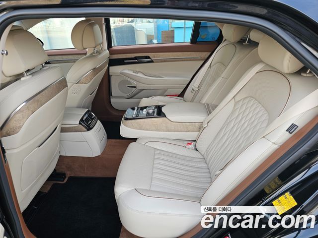 Genesis G90 2020