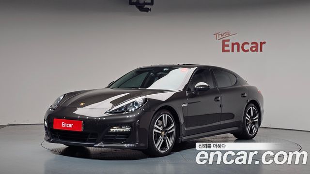 Porsche Panamera 2012