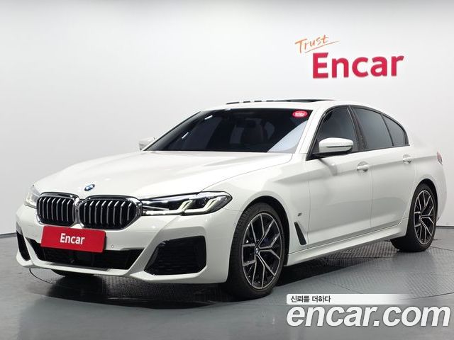 BMW 5-Series 2023