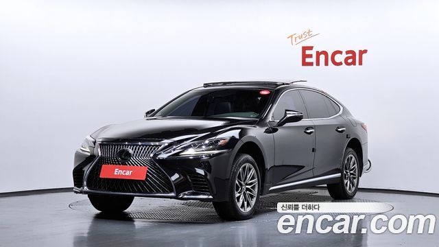Lexus LS 2018