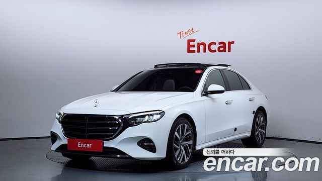Mercedes-Benz E-Class 2024