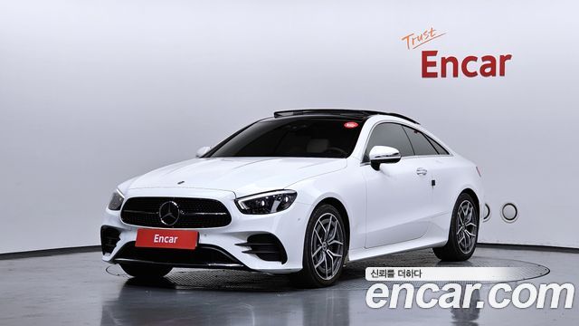 Mercedes-Benz E-Class 2022