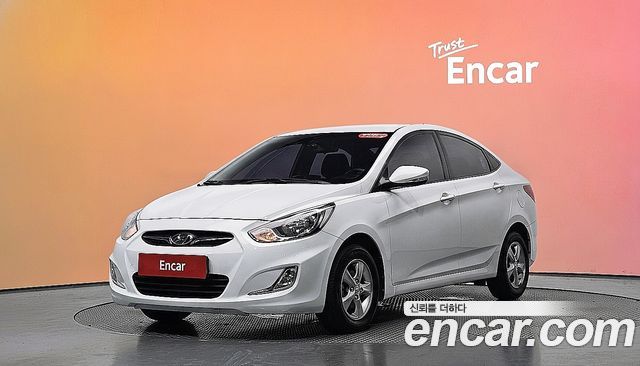 Hyundai Accent 2012