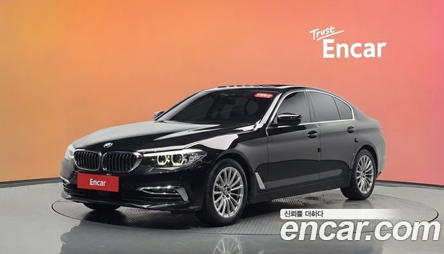 BMW 5-Series 2019