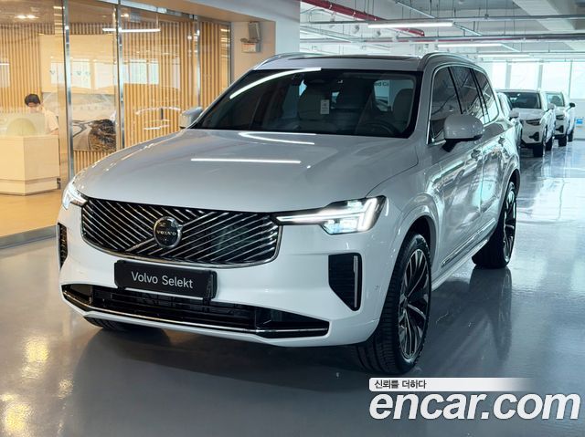 Volvo XC90 2026