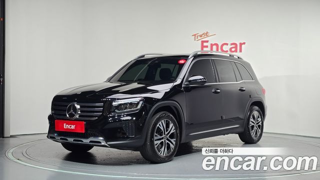 Mercedes-Benz GLB-Class 2024