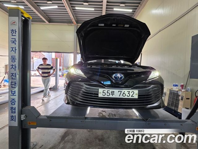 Toyota Camry 2017